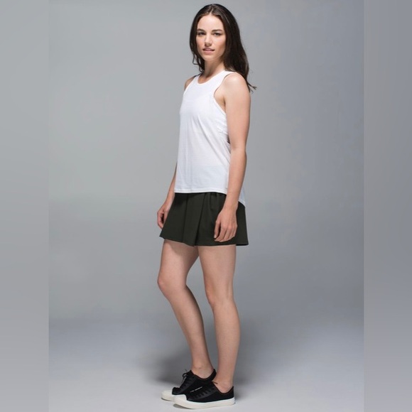 lululemon athletica Pants - Lululemon City Skort - size 6